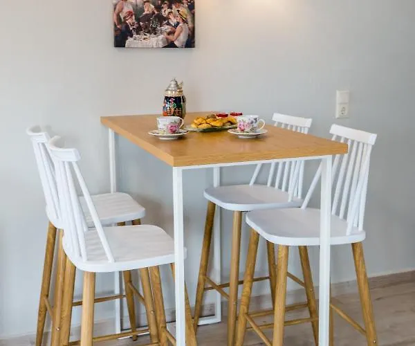 アパートホテル Aldebaran Homes 3*