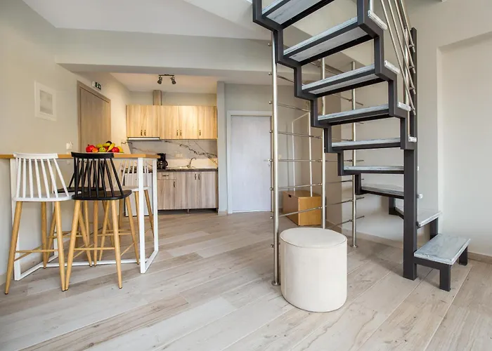 Aldebaran Homes アパートホテル