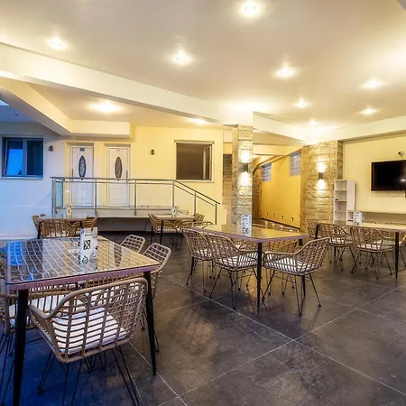 Aldebaran Homes Aparthotel