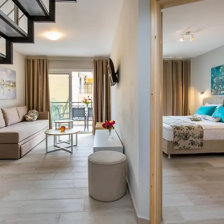 Aldebaran Homes アパートホテル 3*