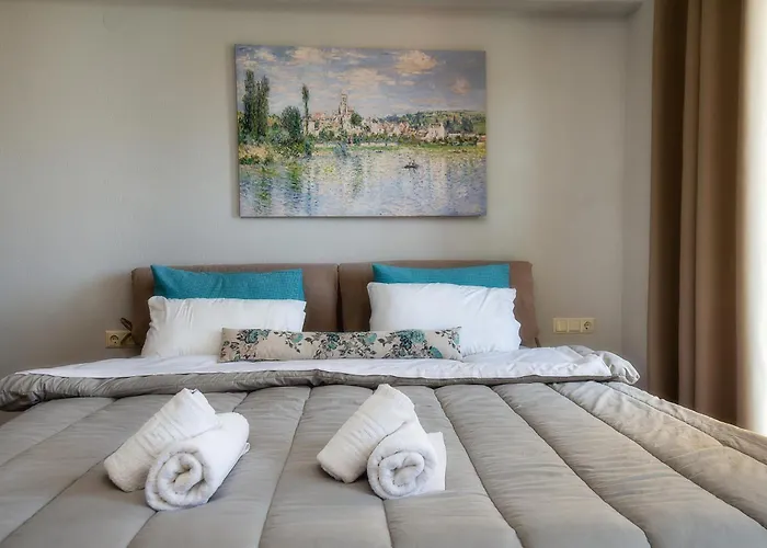 Aldebaran Homes Aparthotel 3*