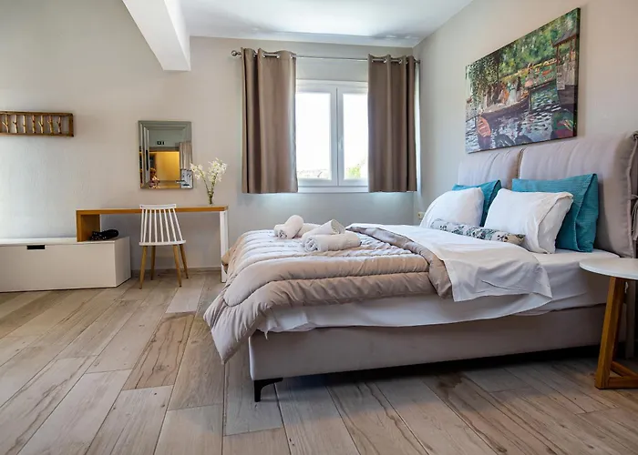 Aldebaran Homes Apartahotel 3*