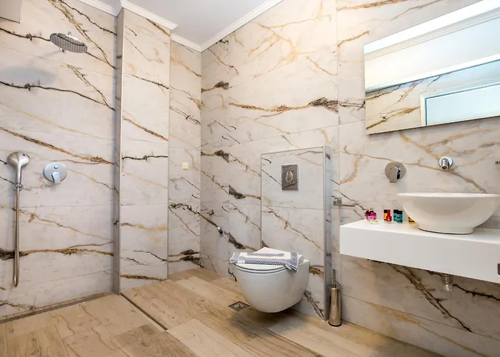 Aldebaran Homes 3*